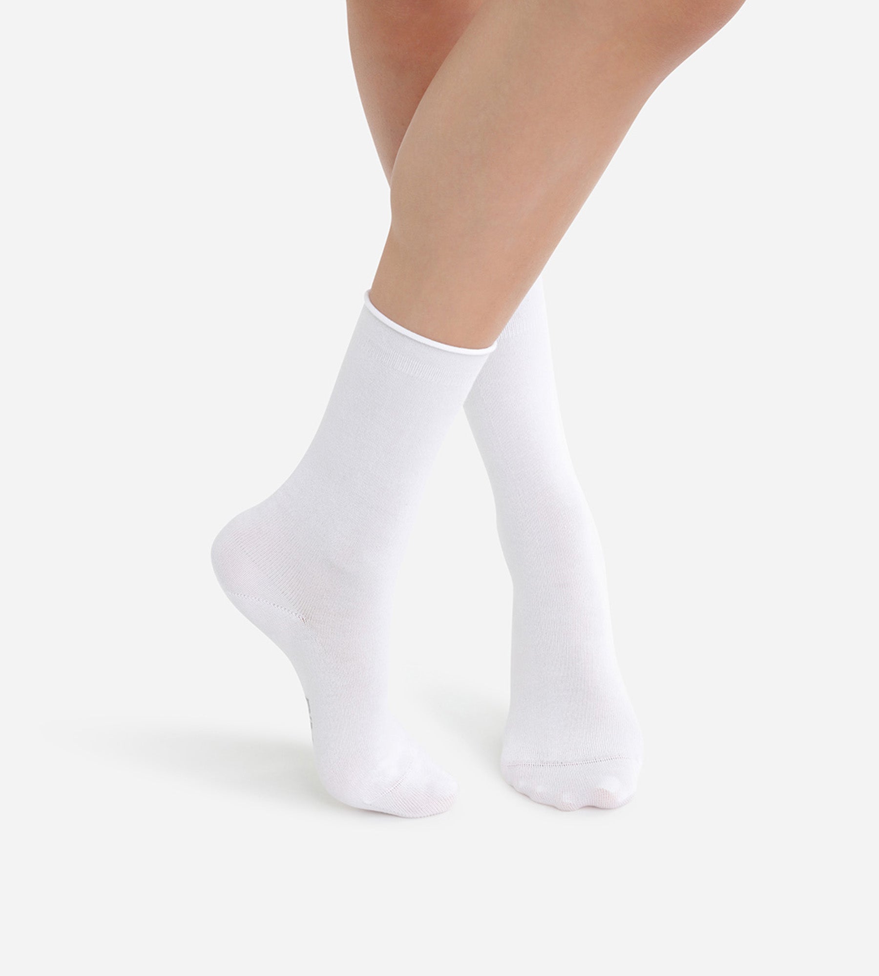 DIM Pack of 2 pairs of white cotton modal socks for women