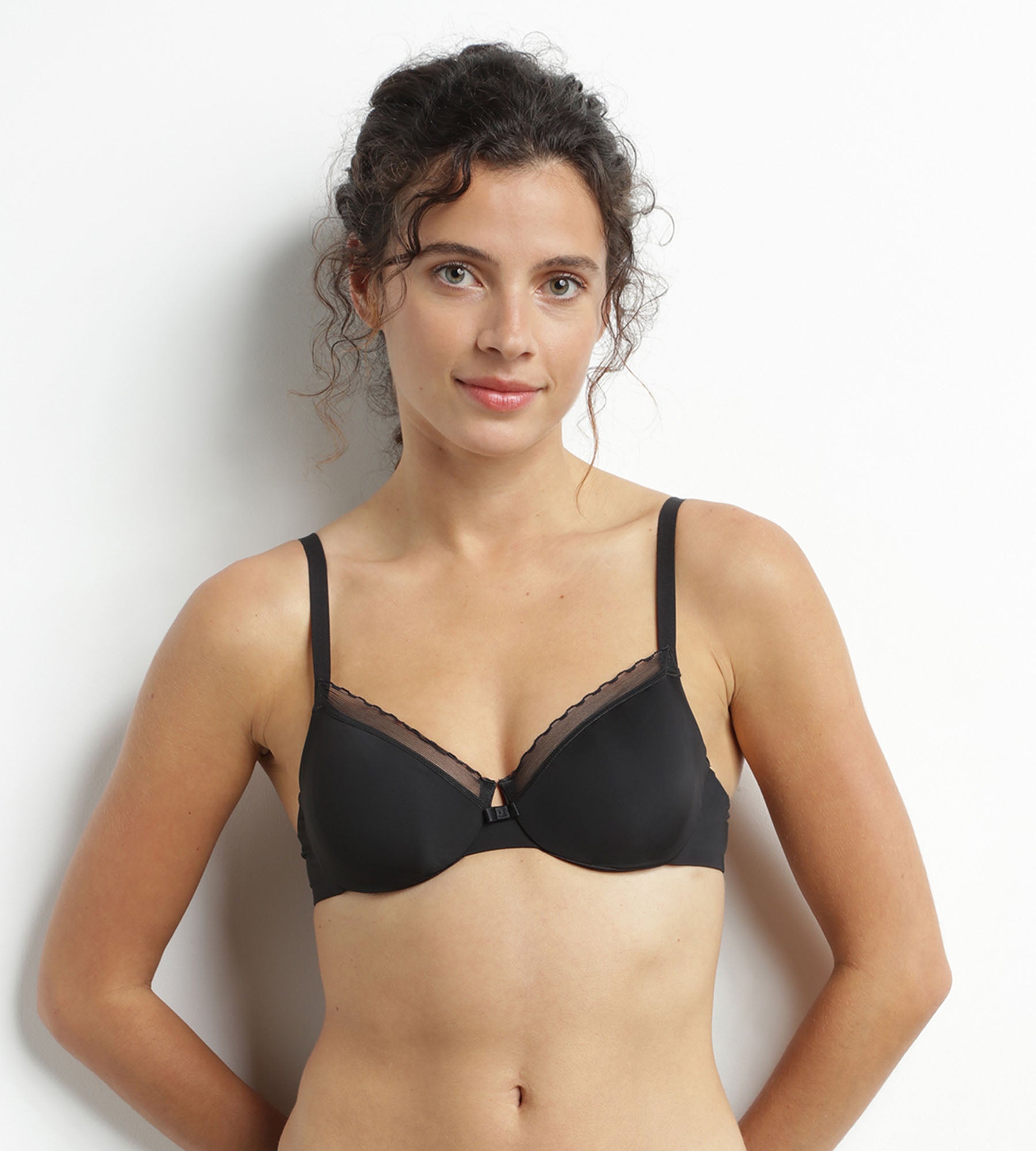 DIM Black microfiber and tulle push-on bra Dim Daily Confort