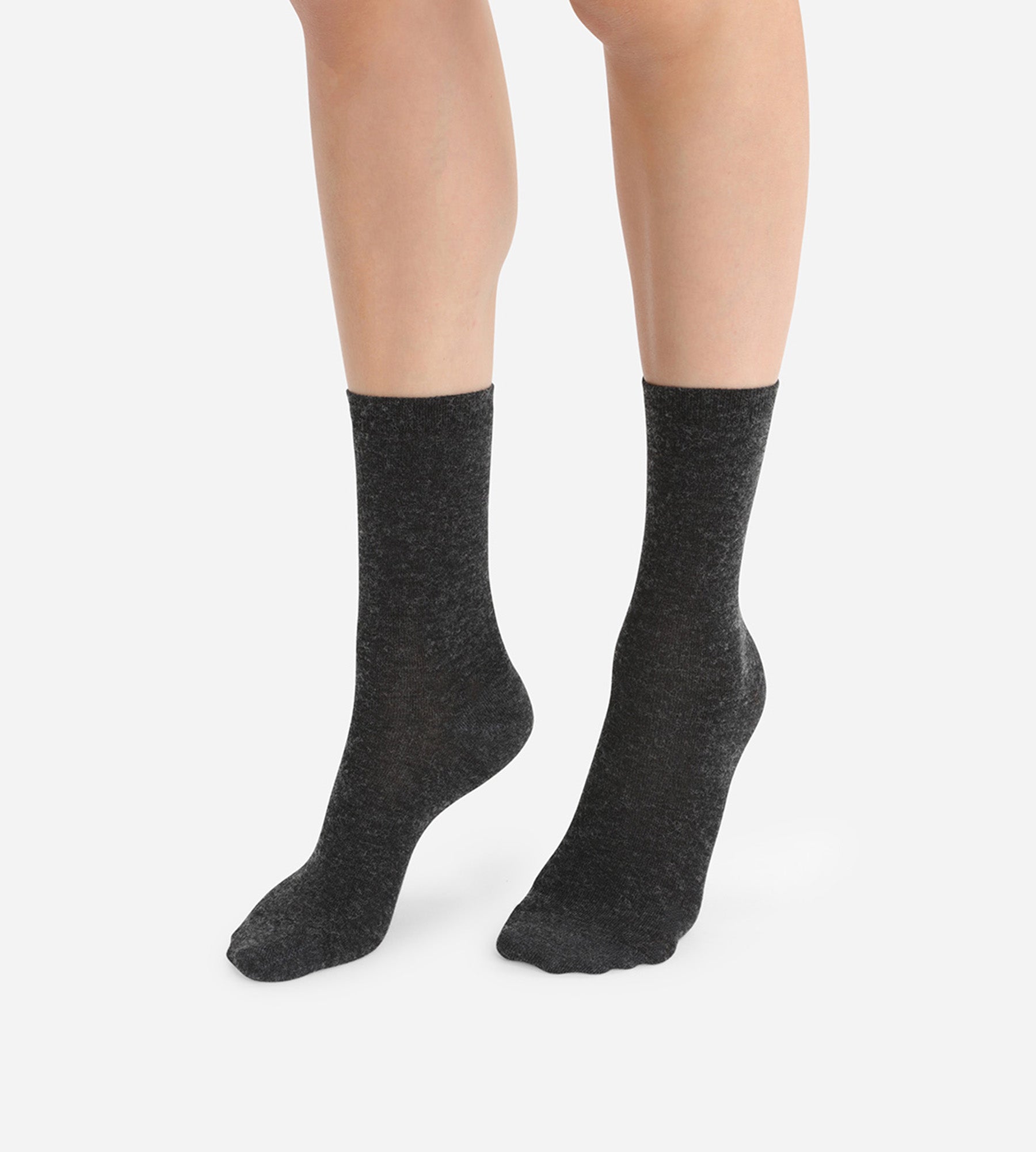 DIM Plain charcoal socks in soft wool for women