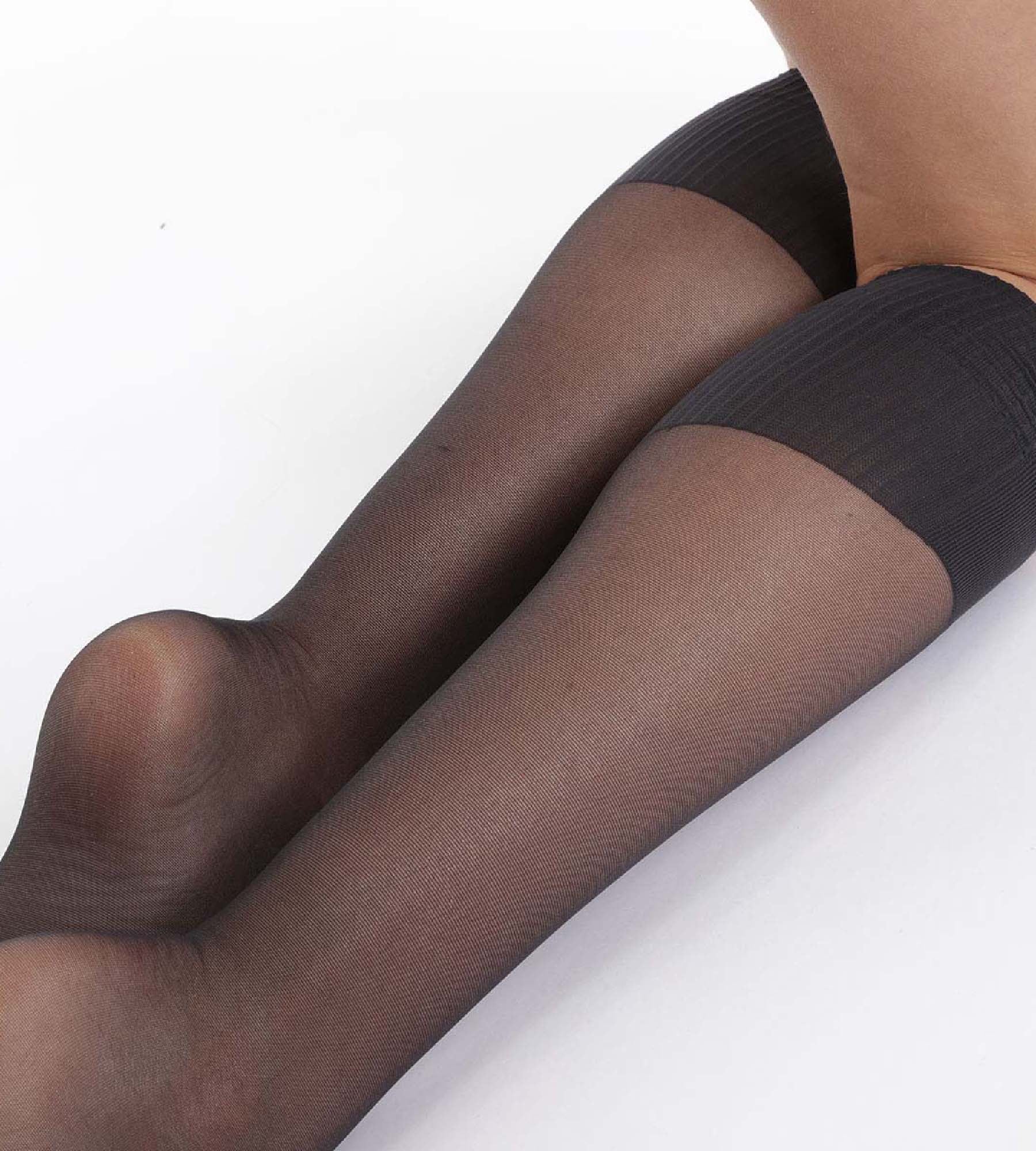 DIM Pack of 2 pairs of black AbsoluFlex 20 transparent knee highs