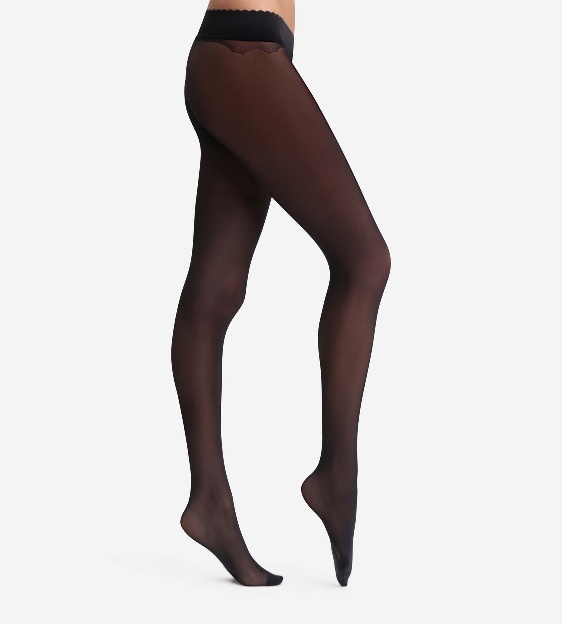 DIM Body Touch 30D semi-opaque nude sensation tights