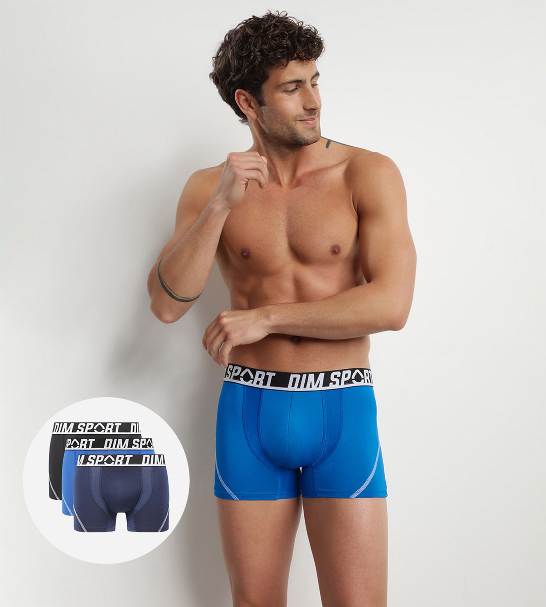 DIM Pack of 3 men's Blue Dim Sport thermo-regulating microfibre boxers
