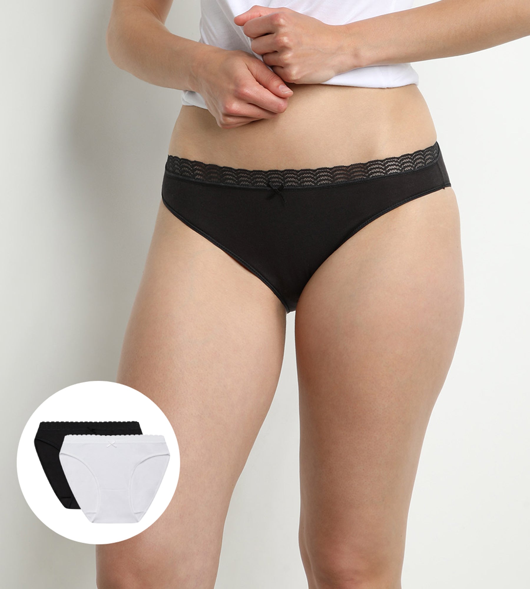 DIM Pack of 2 black and white women's panties DIM Fashion