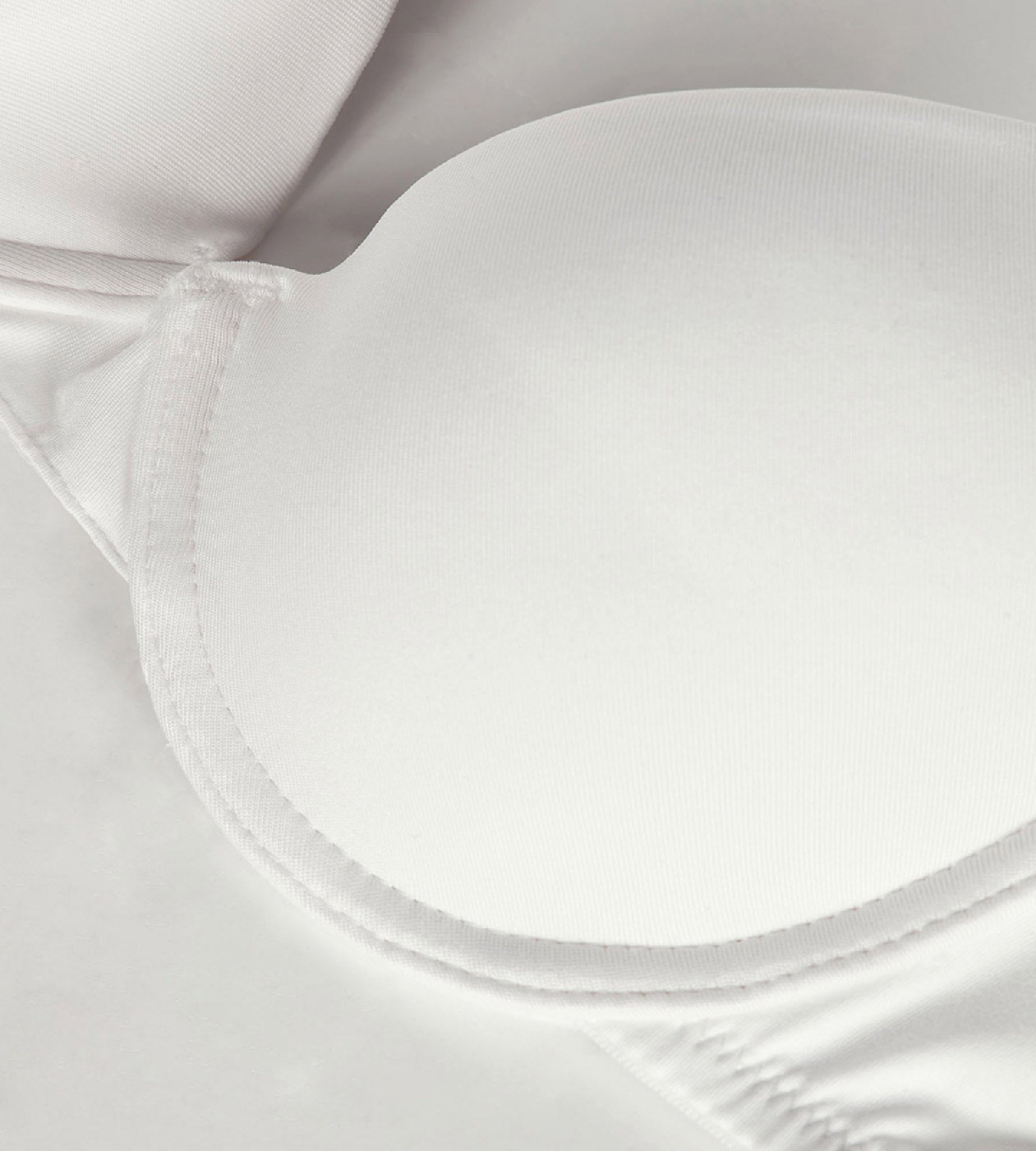 DIM Girl's white cup bra Dim Invisible