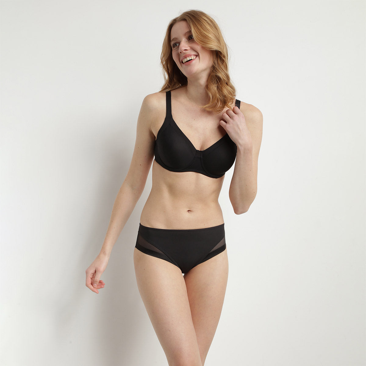 DIM Dim Generous black microfibre and tulle briefs