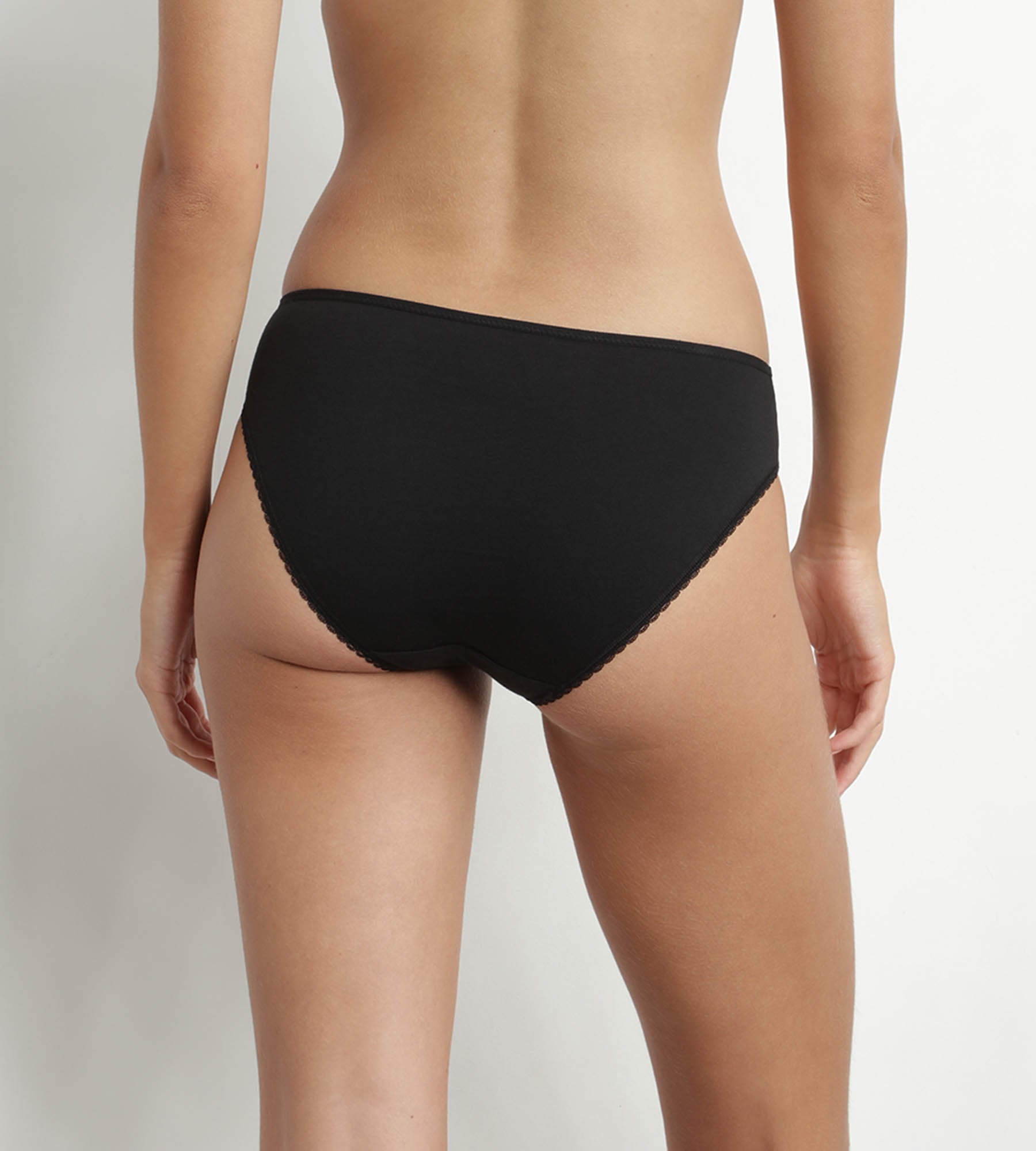 DIM Women's organic cotton and plumetis tulle briefs Noire Generous Dim