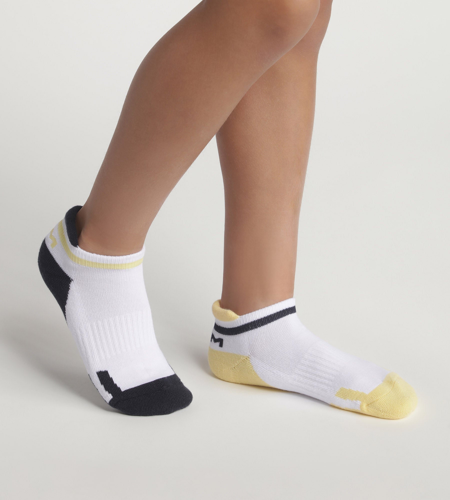 DIM Pack of 2 pairs of unisex cotton socks Navy Yellow Dim Sport