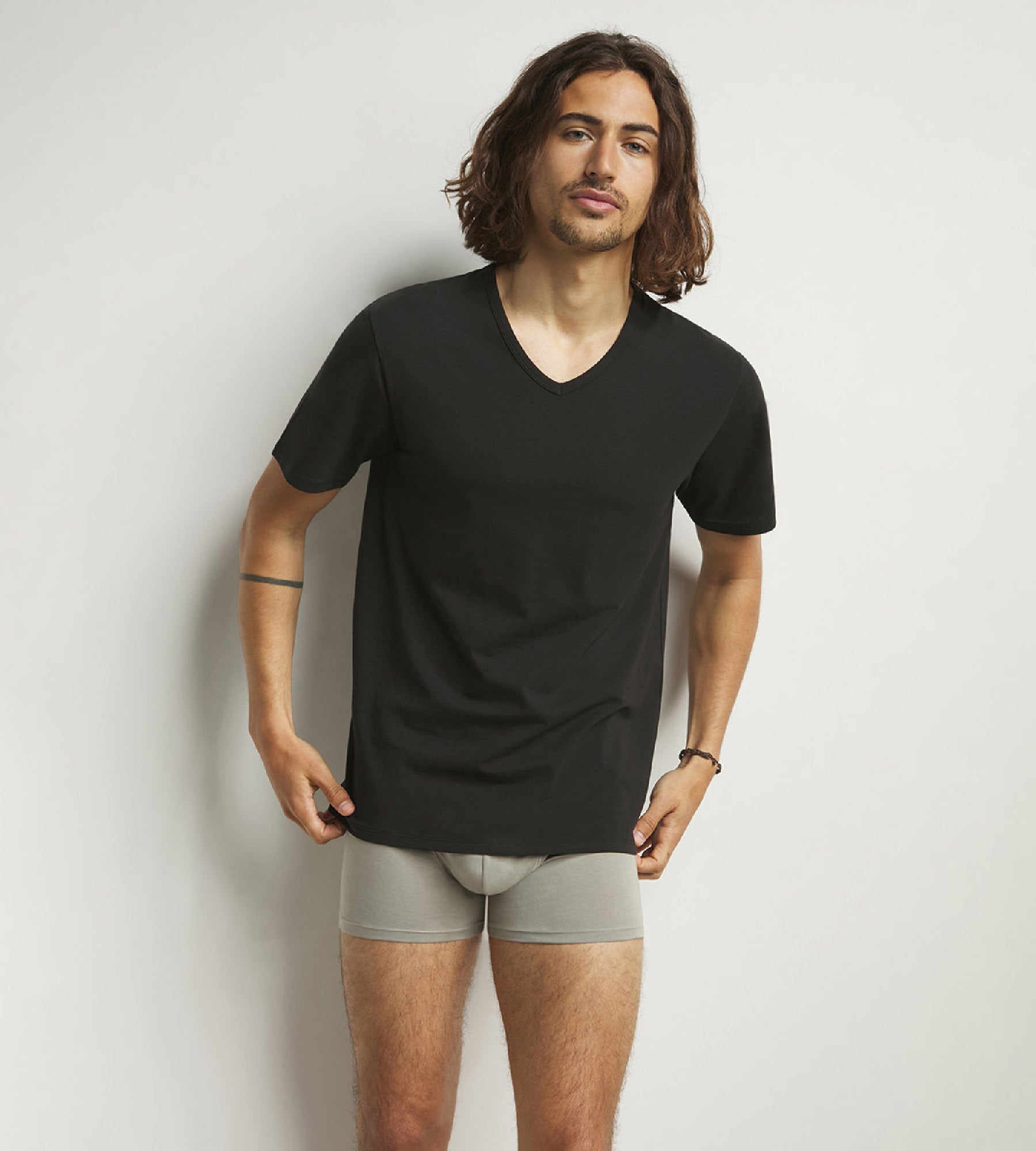 DIM Dim Sport Set of 2 black men's cotton V-neck T-shirts with active temperature regulation