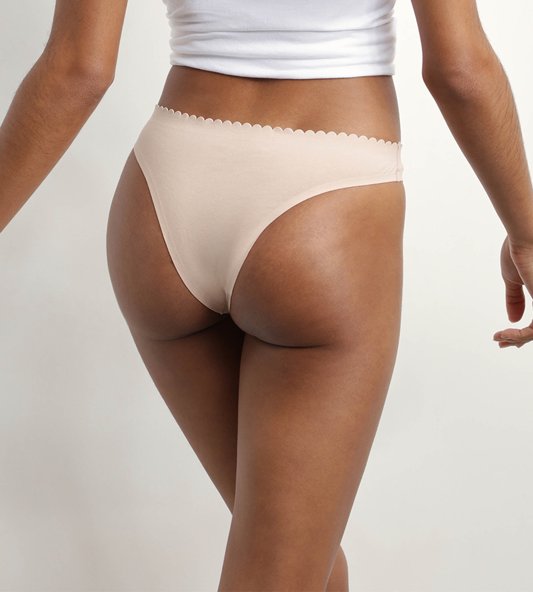 DIM Pack of 2 women's tangas in Flesh and Black microfibre Body Touch Easy