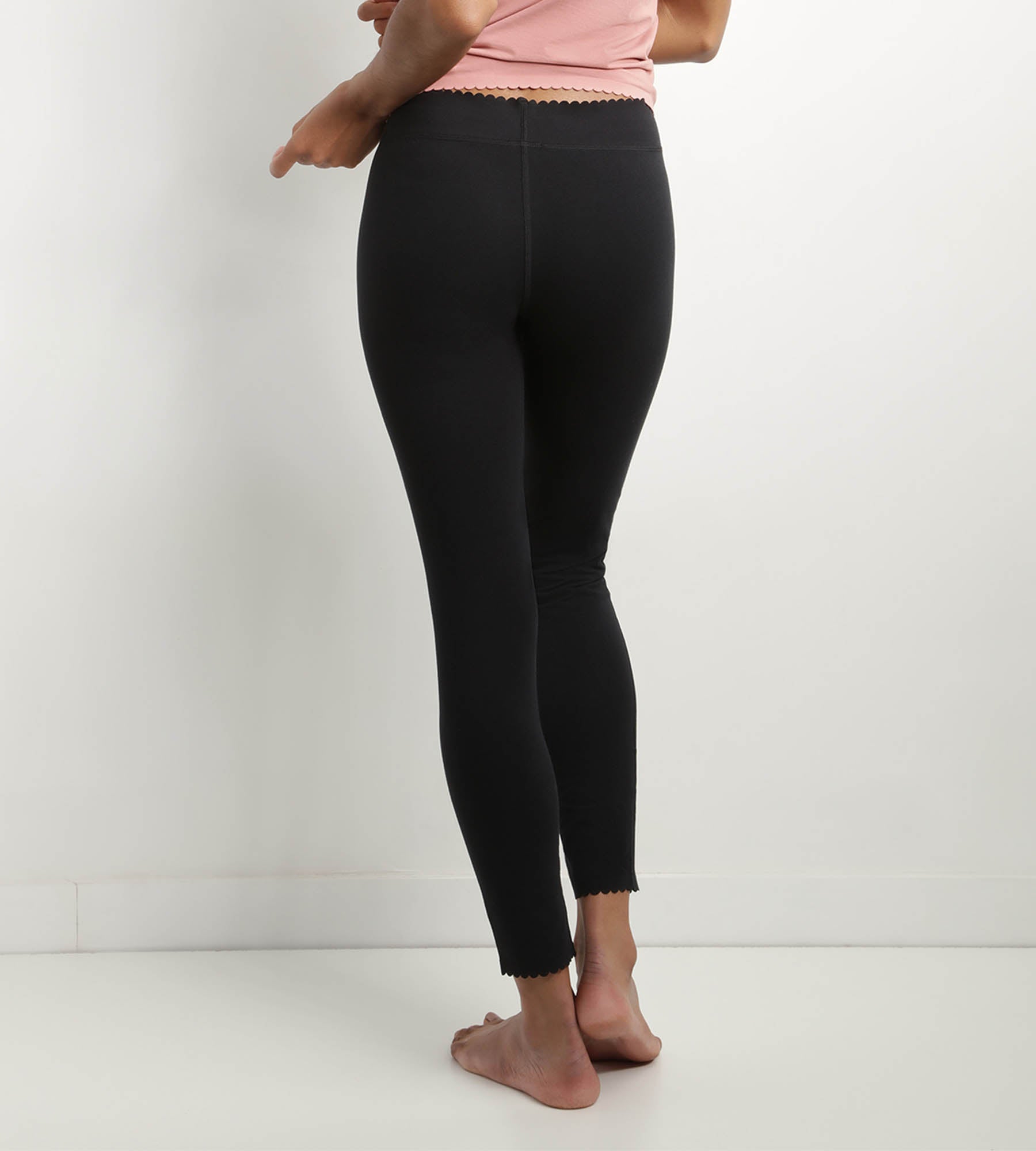 DIM Women's black opaque stretch cotton leggings Body Touch Easy