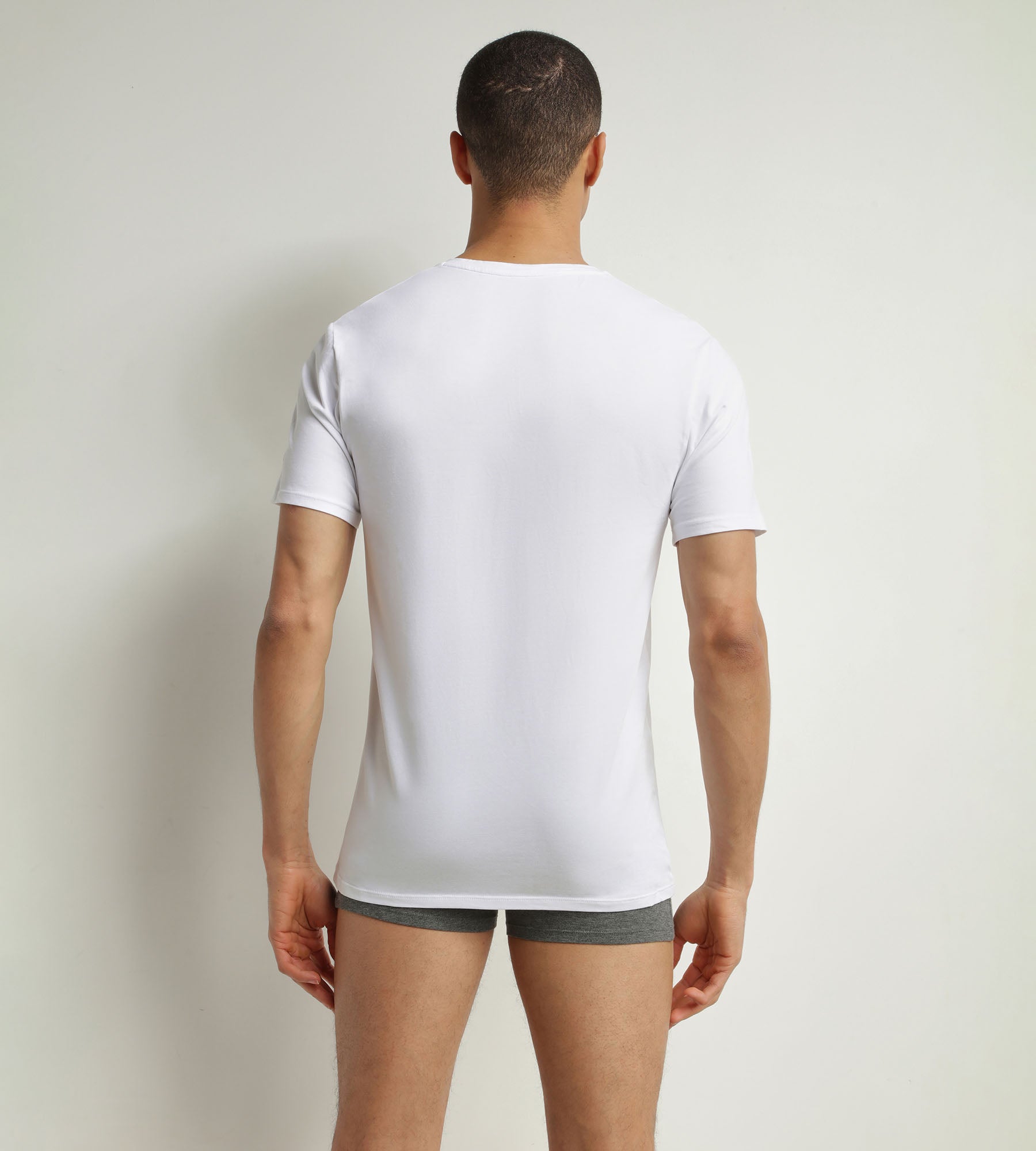 DIM Pack of 2 t-shirts men's White organic cotton V-neck Dim Good