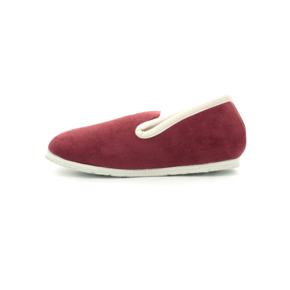 DIM Ultra-soft red slippers