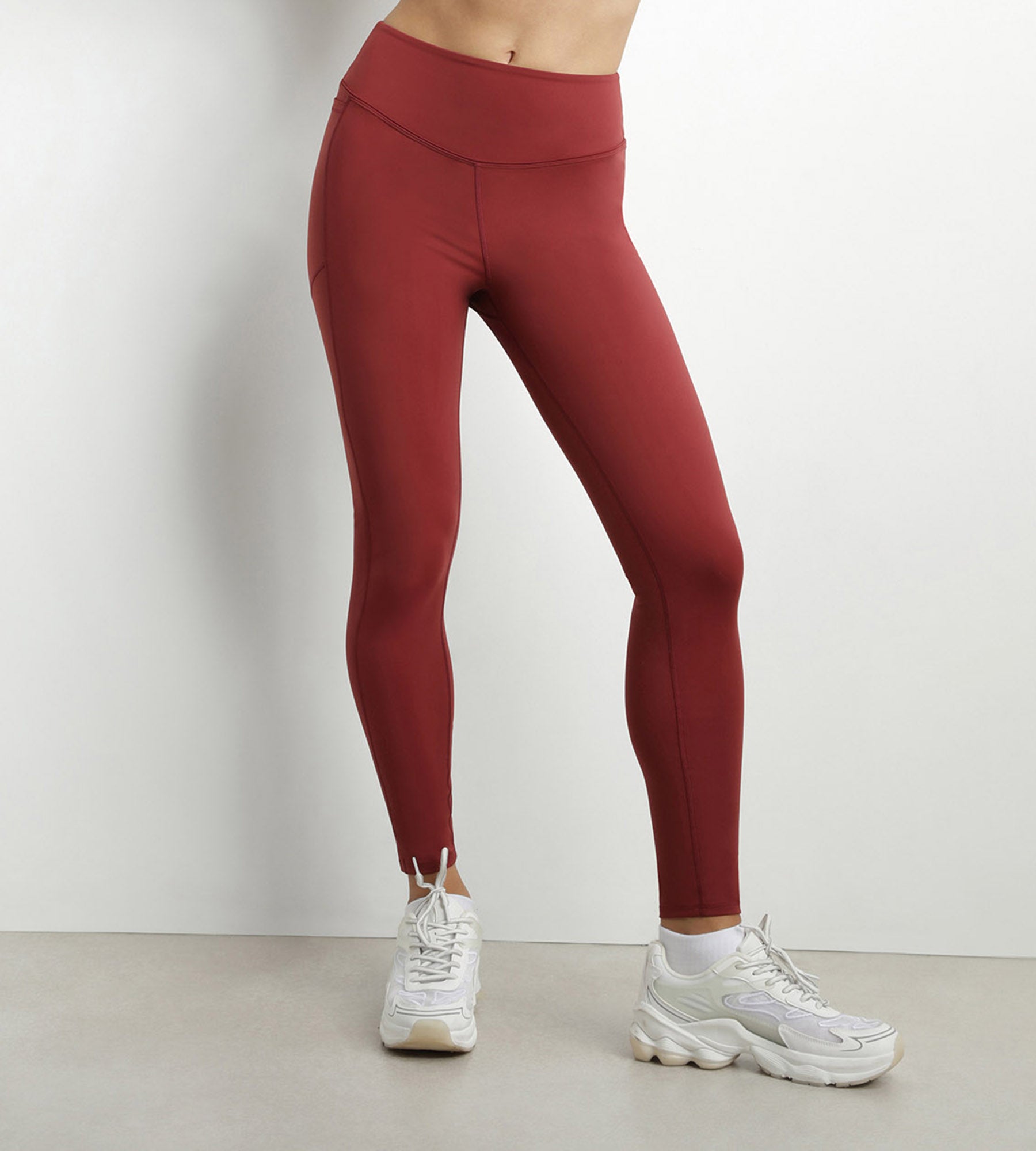 DIM Women's sports leggings in sculpting microfiber Bordeaux Dim Move