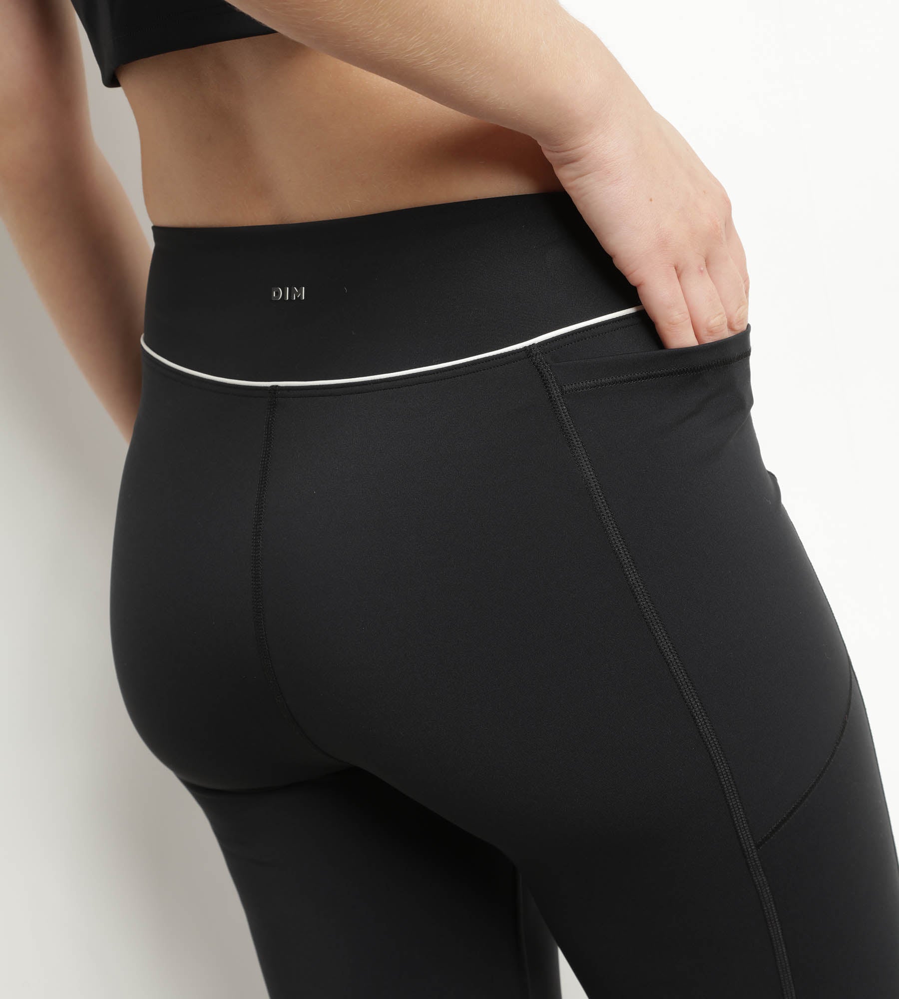 DIM Women's short sports leggings in black microfibre Dim Move