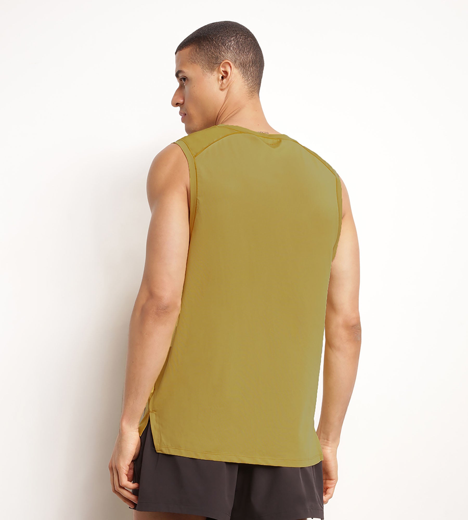 DIM Men's sports tank top in breathable material Olive Dim Move