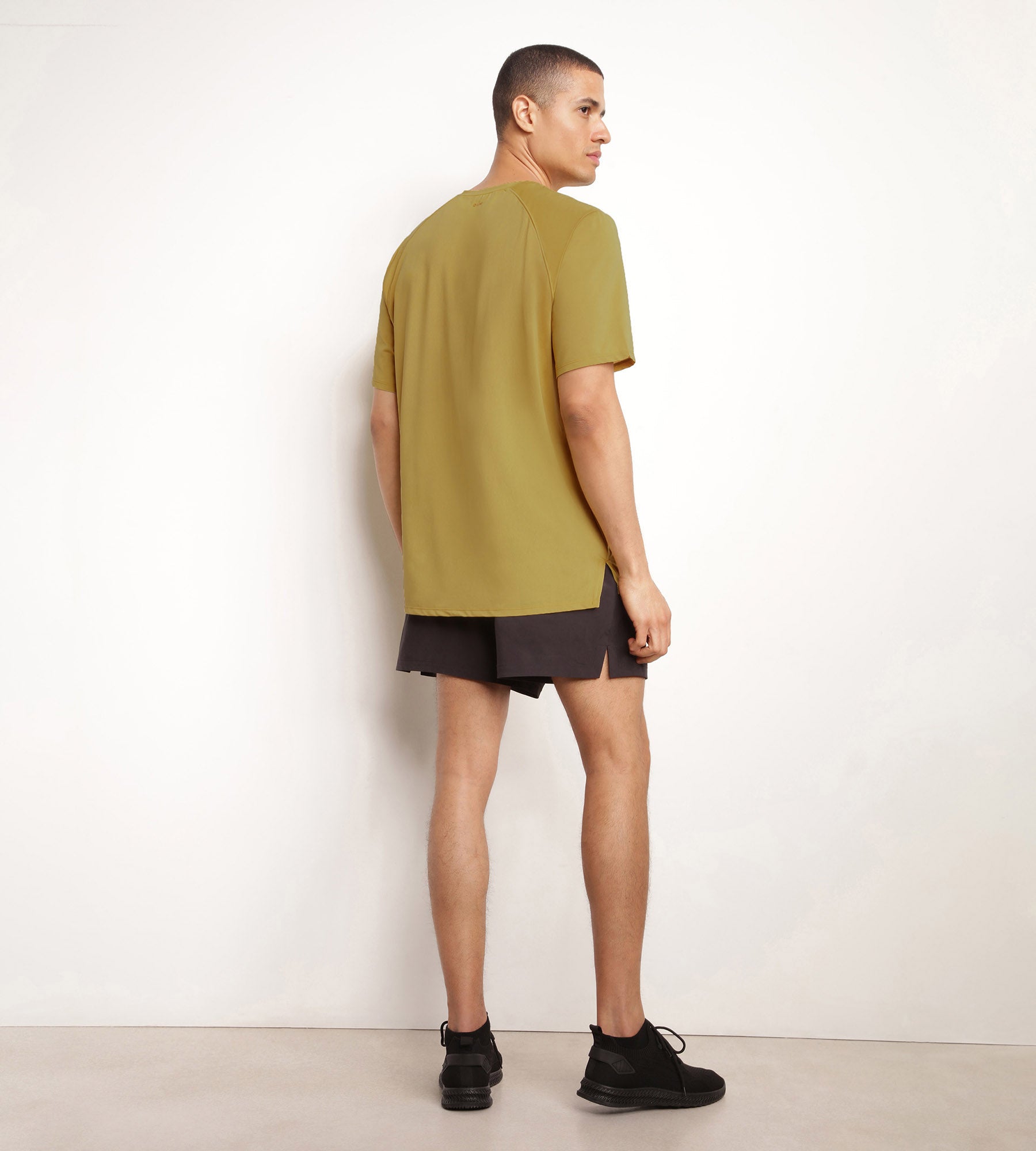 DIM Men's sports shorts in breathable material Black Dim Move