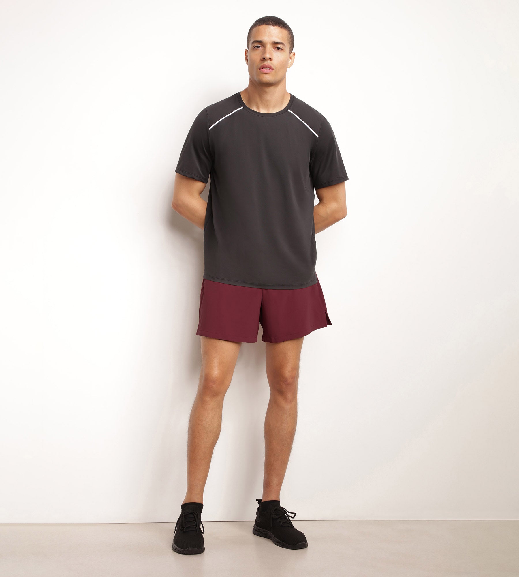 DIM Men's sports shorts in breathable Bordeaux fabric Dim Move
