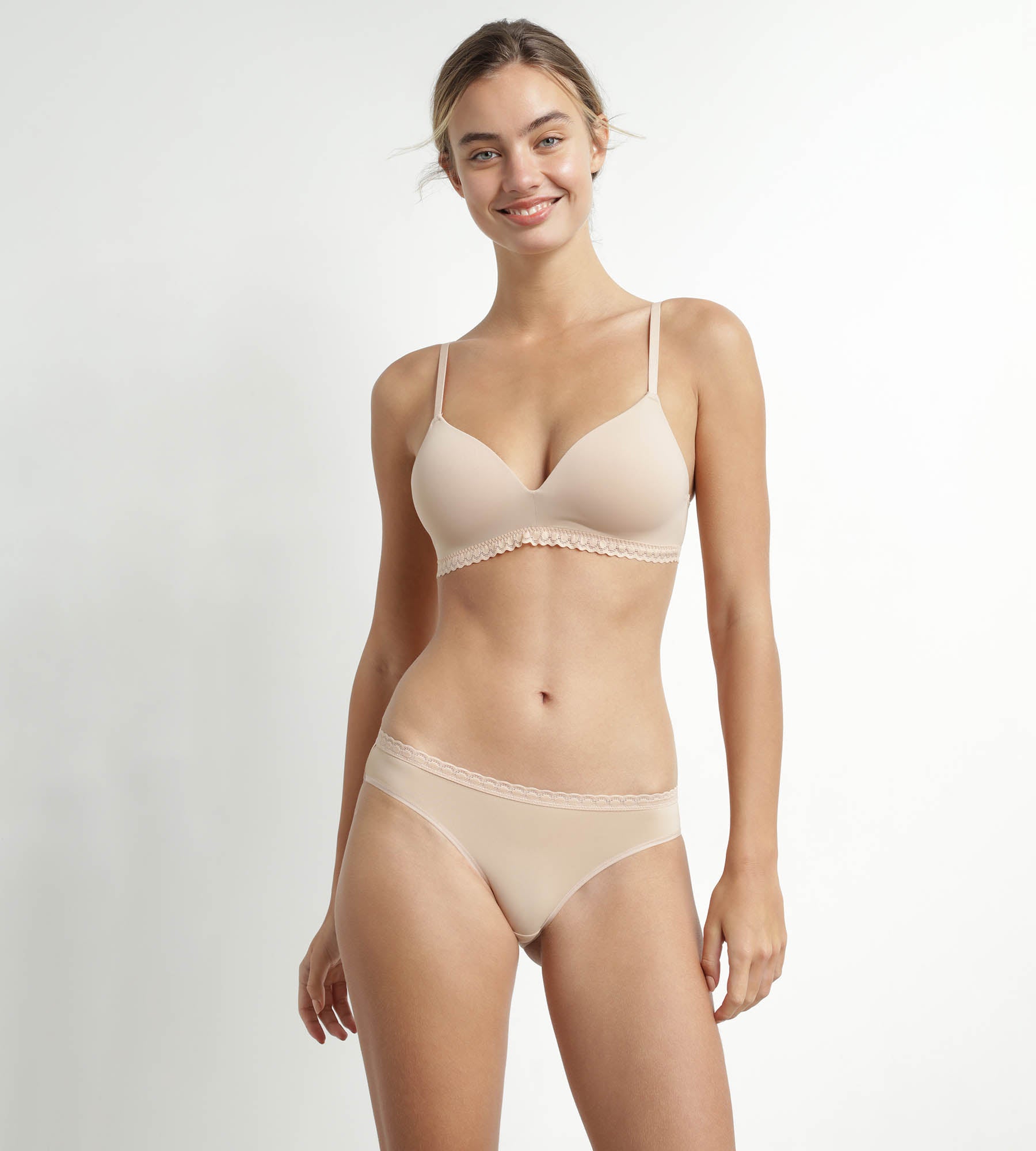 DIM Nude Daily Micro underwired padded triangle bra