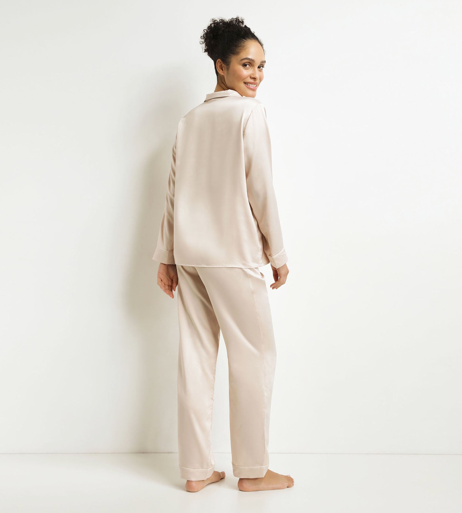 DIM Women's pyjama set Ivory grey striped trousers Don't Disturb