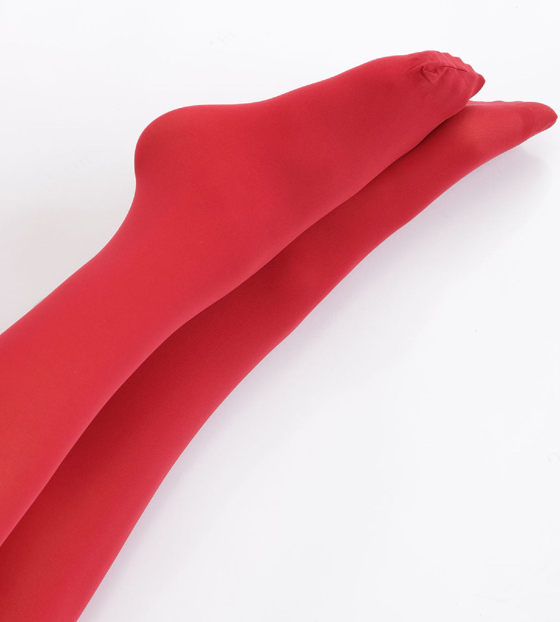 DIM Style 50 velvety intense red opaque tights