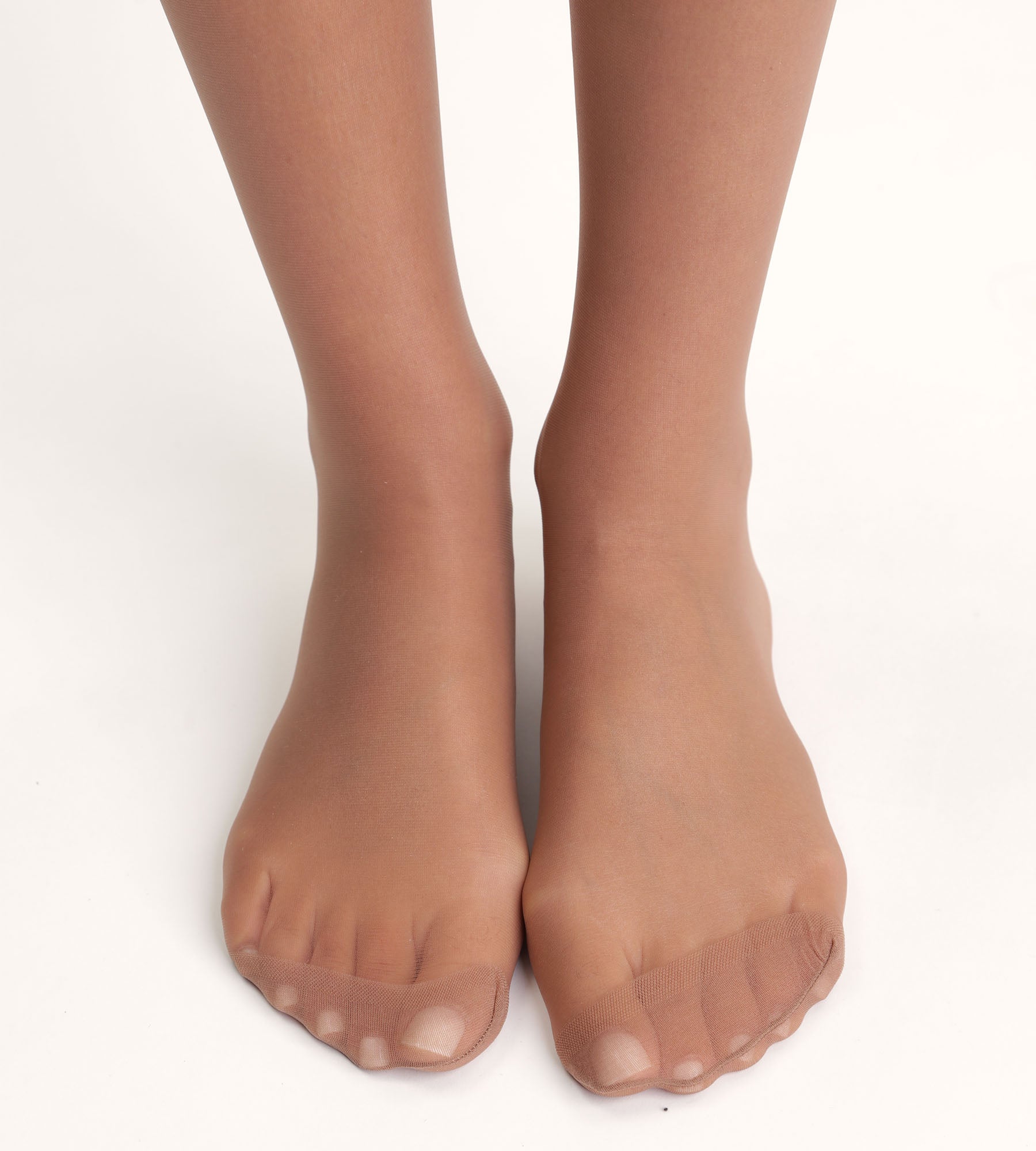 DIM Pack of 2 Sublim Voile Brillant 15 sheer knee highs with a satin sheen in gazelle