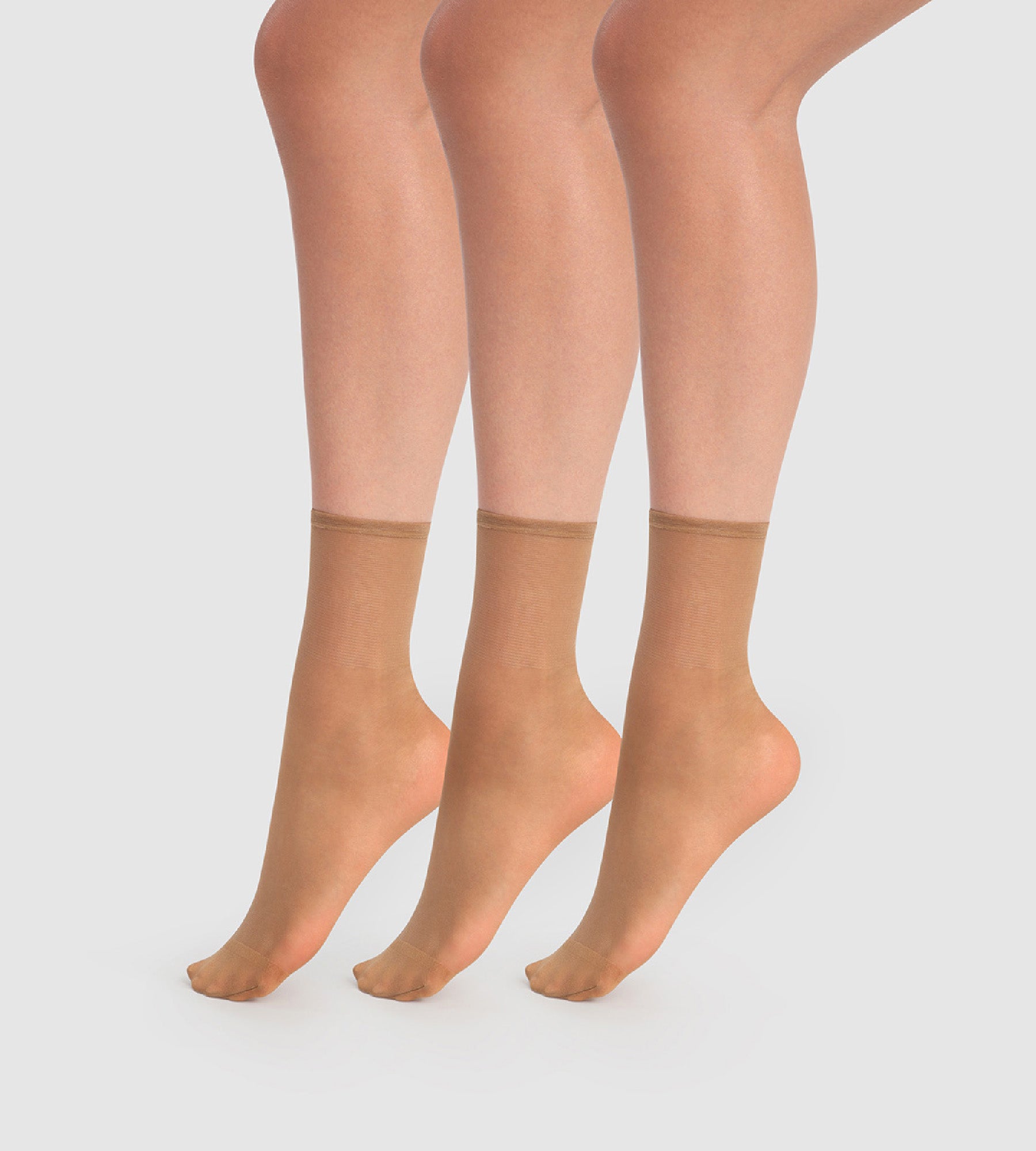 DIM Set of 3 Transparent Beauty Resist 20D cinnamon ankle socks
