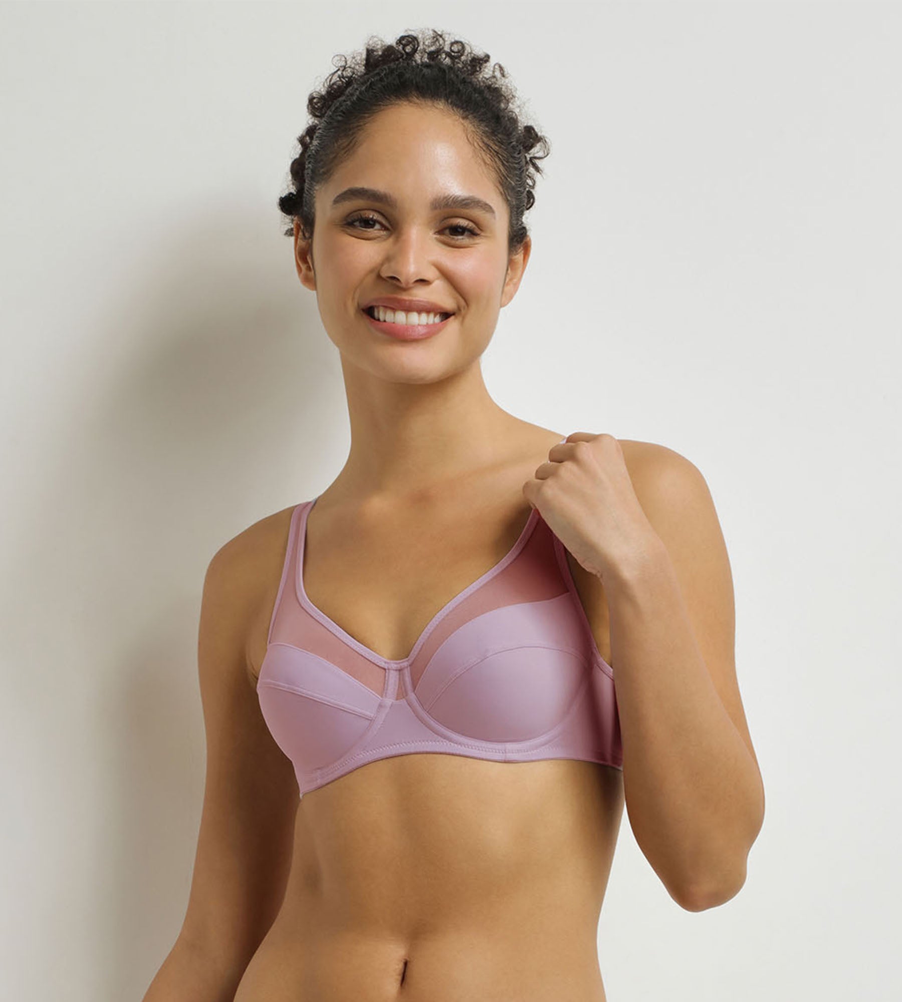 DIM Generous Violet underwired push-up bra