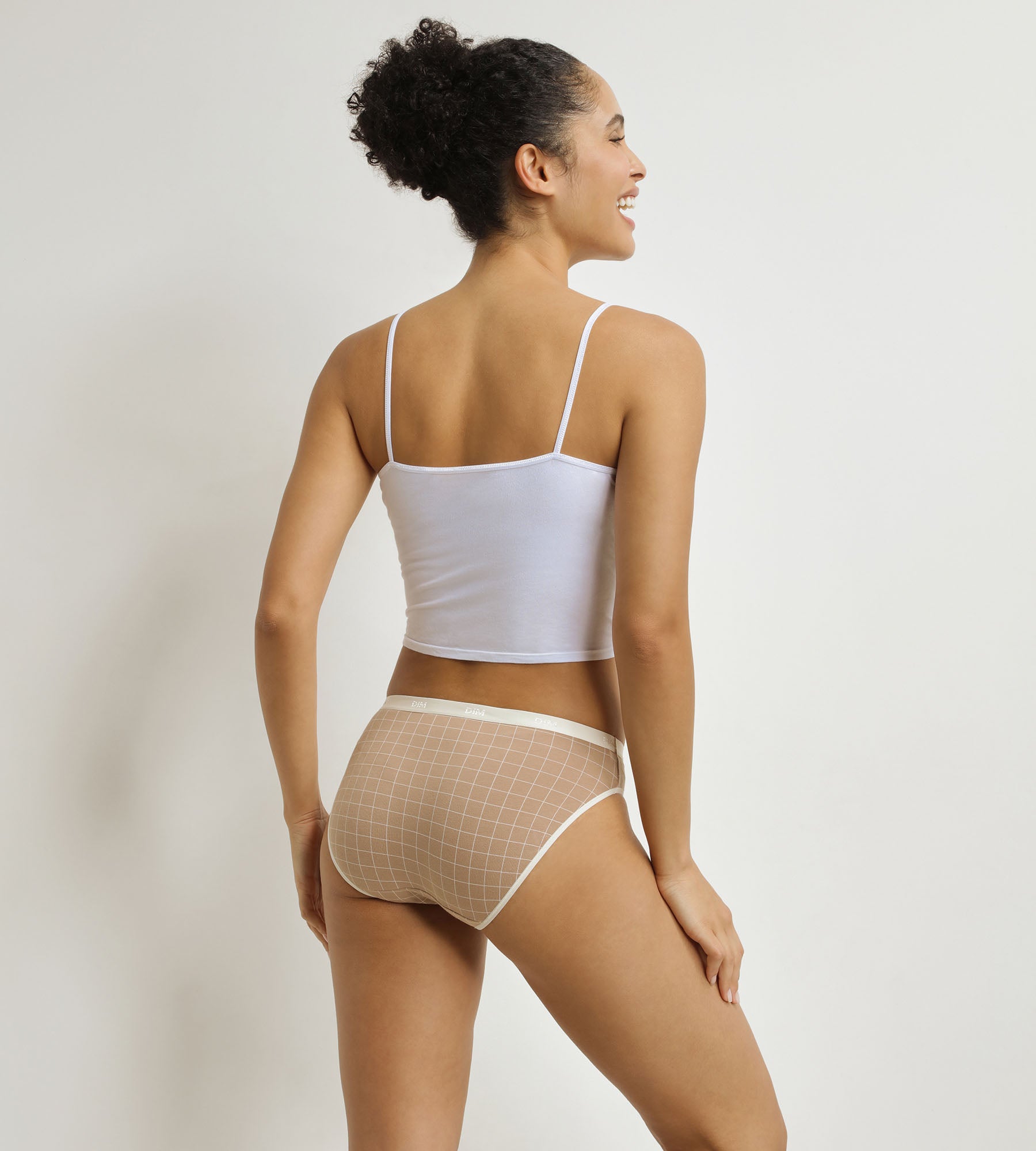 DIM Pack of 3 Women's Gingham Briefs Ecru Blue Beige Les Pockets