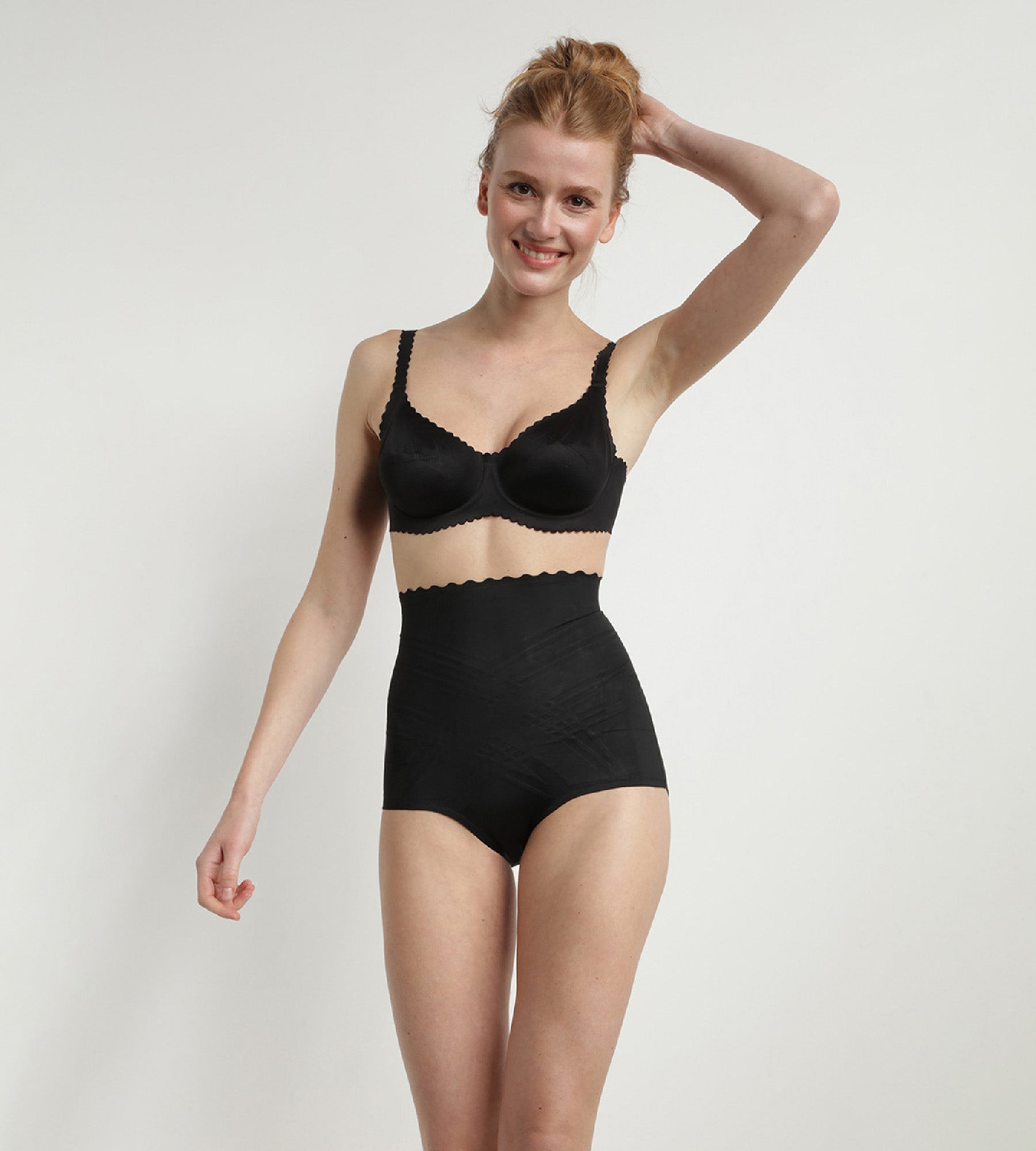 DIM High-Waist Sculpting Effect 3-in-1 Briefs Black – Beauty Lift