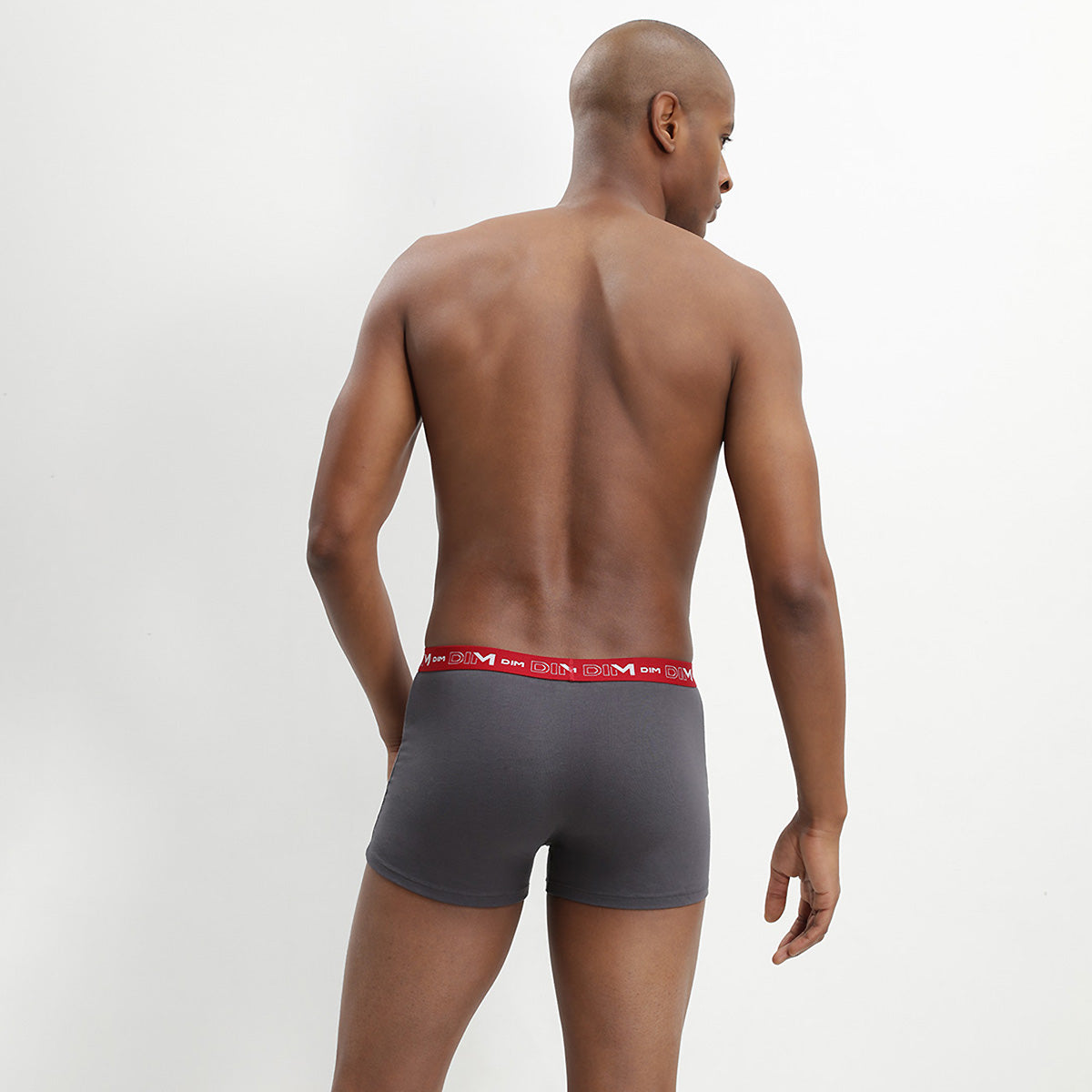 DIM Pack of 3 pairs of Coton Stretch grey, chilli red and black trunks
