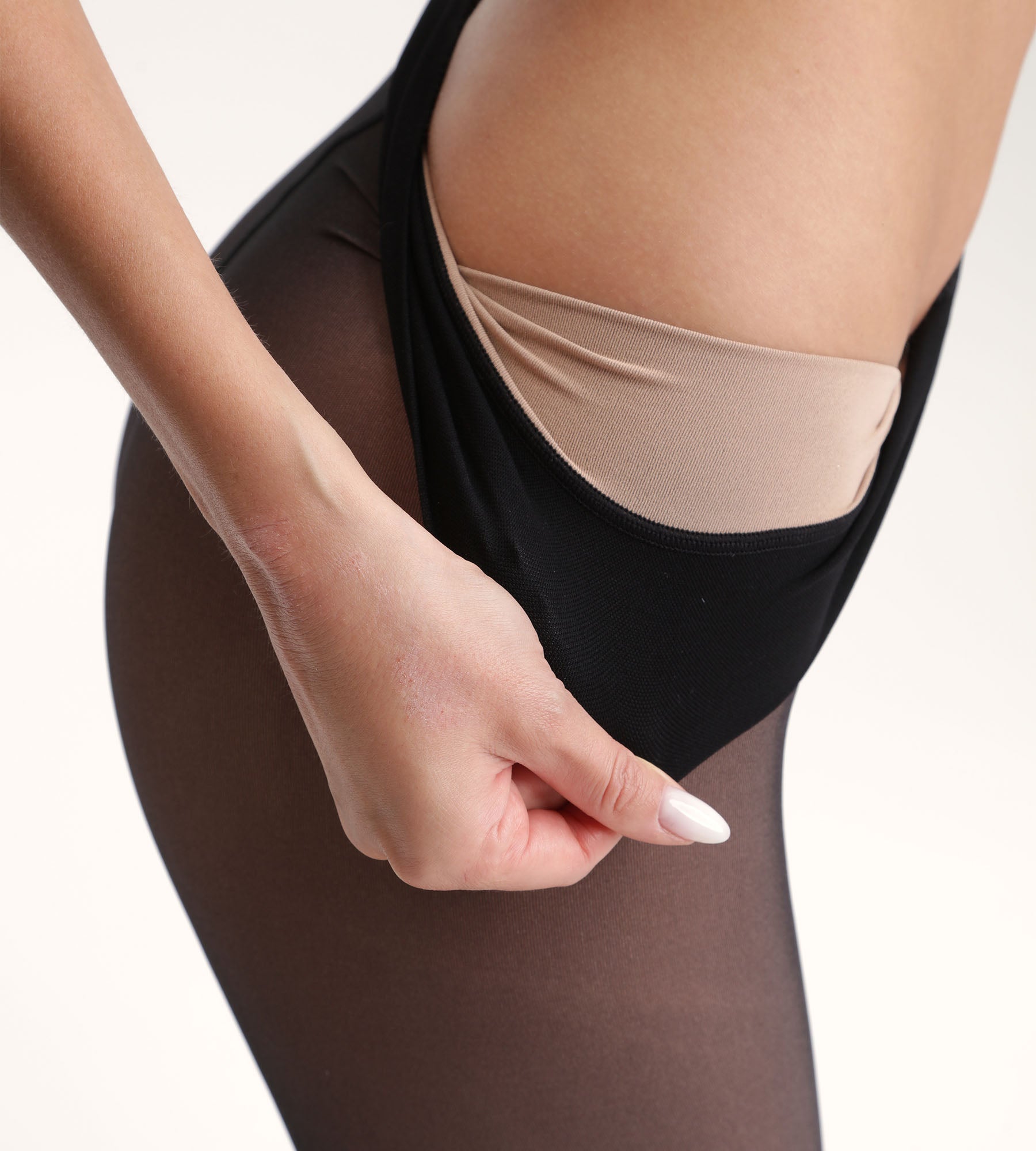 DIM Sheer effect hot tights Black Thermo