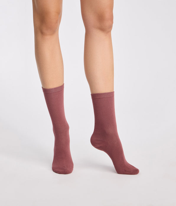 DIM Pack of 2 women’s socks in fig and burgundy Cotton