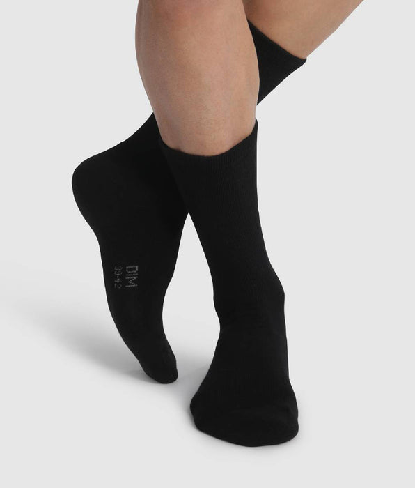 DIM Men's special Outdoor pack of 2 socks in Black