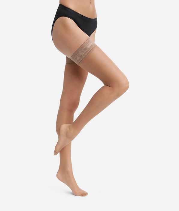 DIM Women's sheer Gazelle Dim Up Beauty stockings