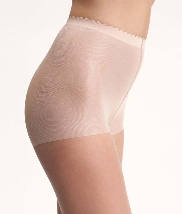 DIM Body Touch Dim 17D Beige sheer veil tights with nude effect