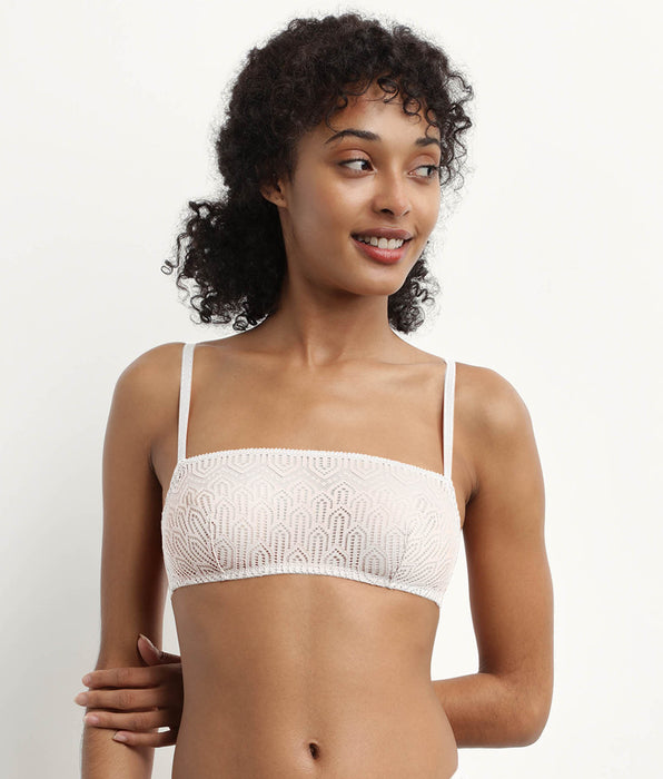 DIM Graphic lace wireless bralette in Nacre Dim Mod