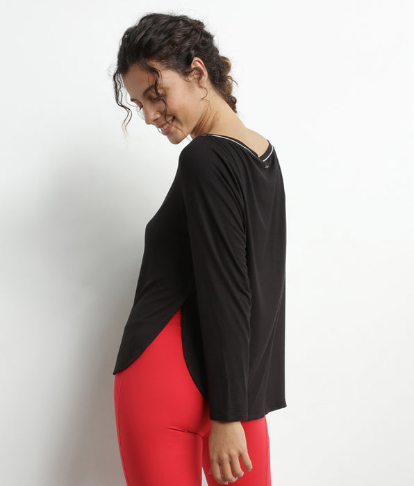 DIM Women's sports top with boat neck in black viscose Dim Move