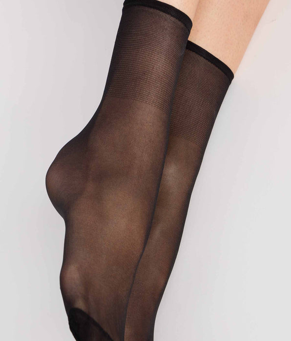DIM Pack of 2 black sheer Resist ankle socks