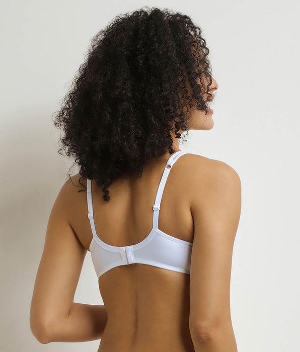 DIM Generous Dim wireless push-up bra white