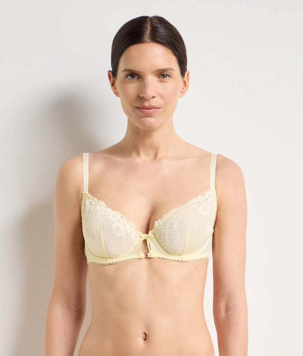 DIM Vanilla underwired bra Slow Days Fresh Vibes